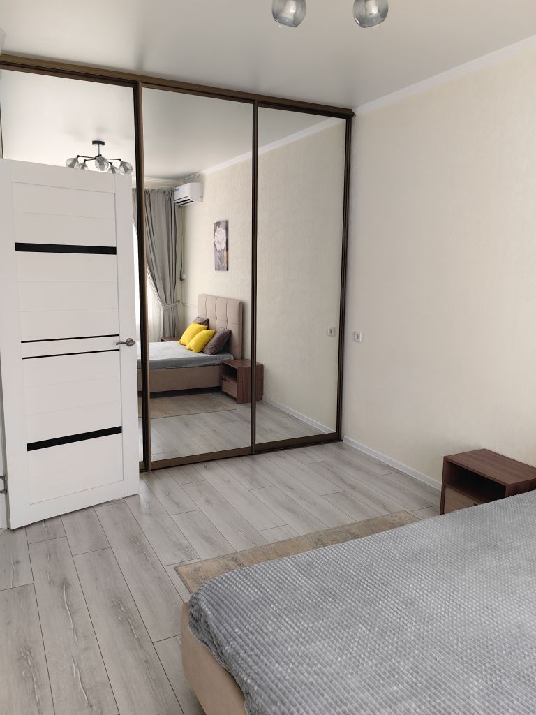 Аренда 1-комнатной квартиры, Ставрополь, Российский пр-т,  3/3 к1