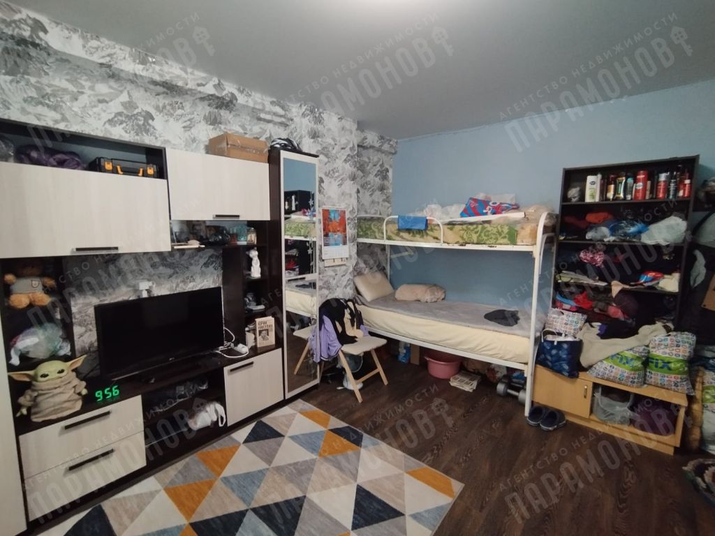 Продажа комнаты, 19м <sup>2</sup>, Тверь, Маршала Буденного ул,  7