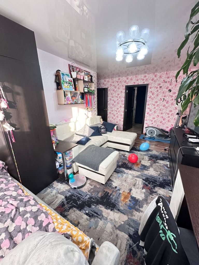 Продажа 3-комнатной квартиры, Кстово, 2-й мкр,  13