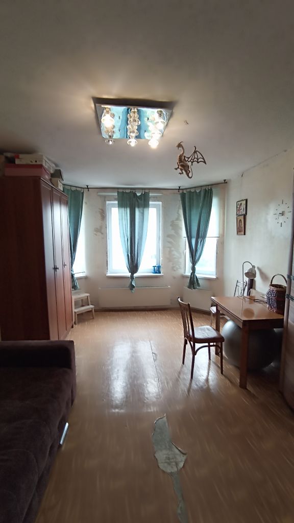 Продажа 3-комнатной квартиры, Нижний Новгород, Молодежный пр-кт,  33