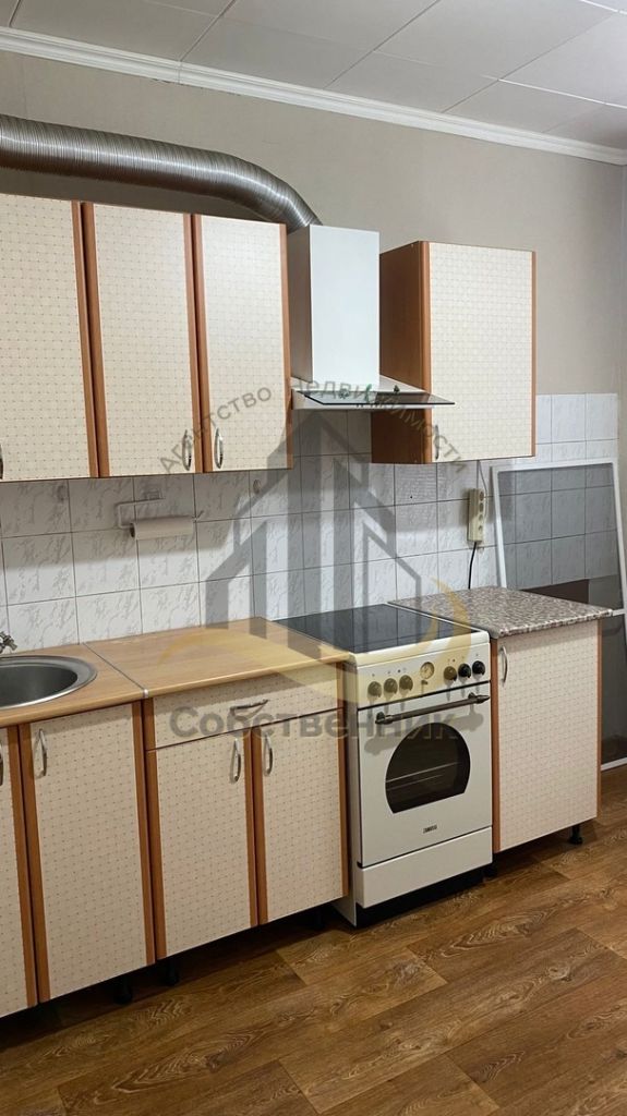 Аренда 3-комнатной квартиры, Старый Оскол, Королева мкр,  1