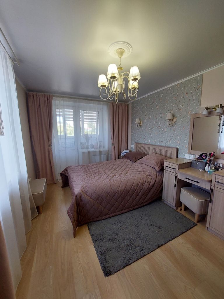 Продажа 3-комнатной квартиры, Пенза, Ватутина ул,  6 а