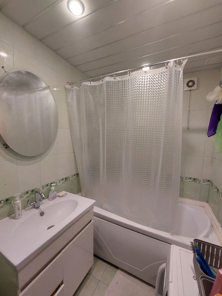 Продажа 3-комнатной квартиры, Пенза, Ватутина ул,  6 а