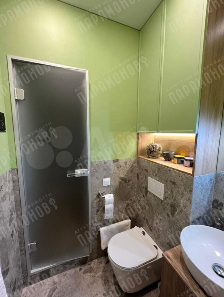 Продажа 4-комнатной квартиры, Тверь, Летное Поле ул,  18