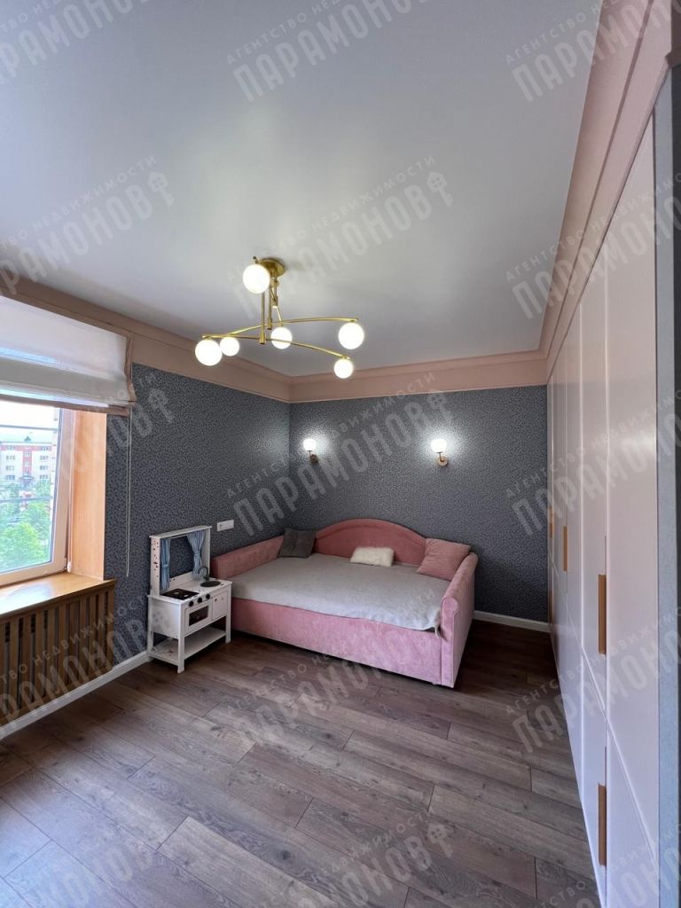 Продажа 4-комнатной квартиры, Тверь, Летное Поле ул,  18