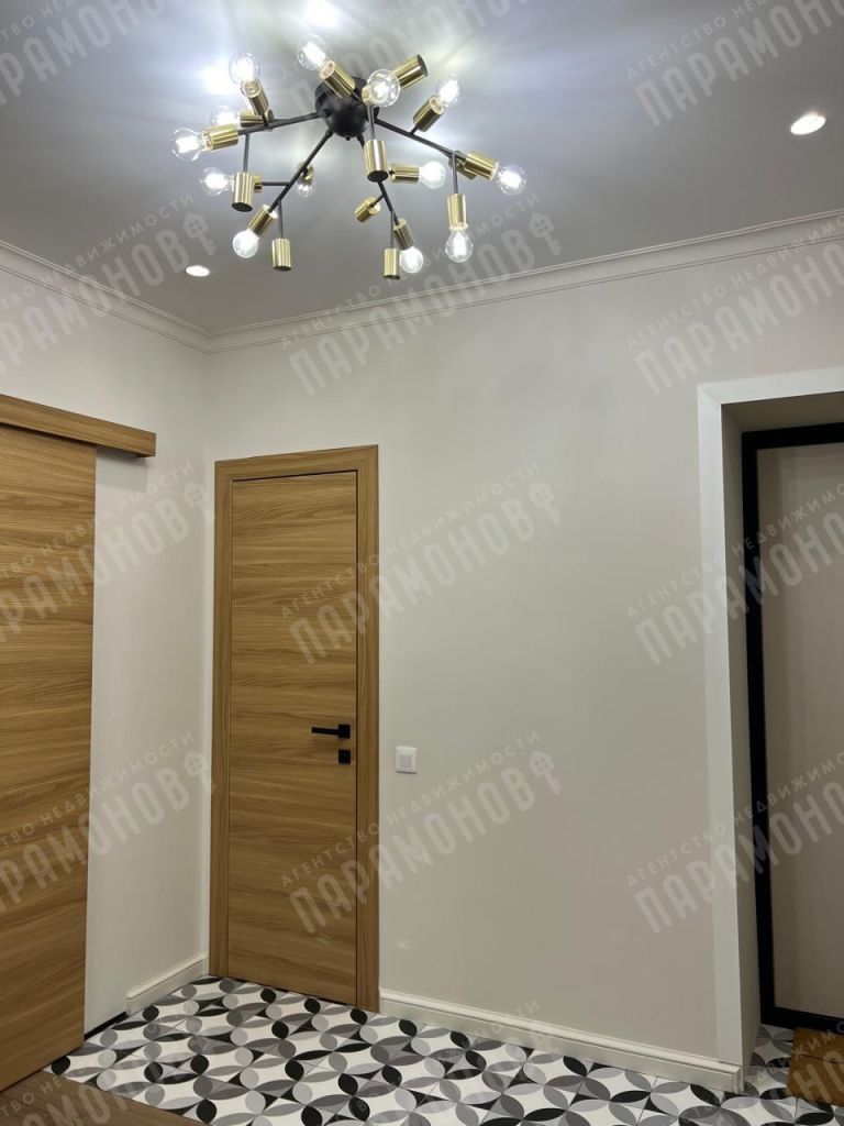 Продажа 4-комнатной квартиры, Тверь, Летное Поле ул,  18