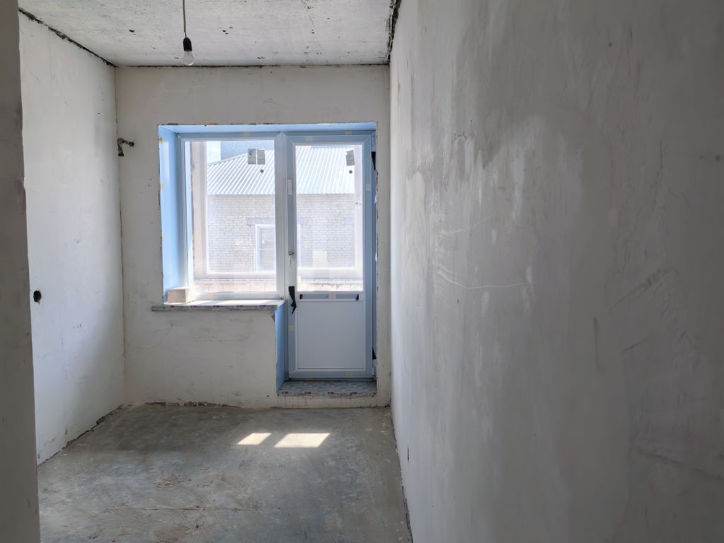 Продажа 2-комнатной квартиры, Лунино, Ломоносова,  37