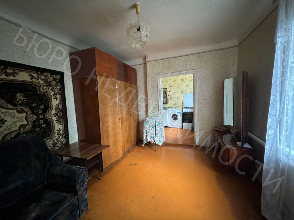 Продажа 2-комнатной квартиры, Балашов, Гагарина ул,  129