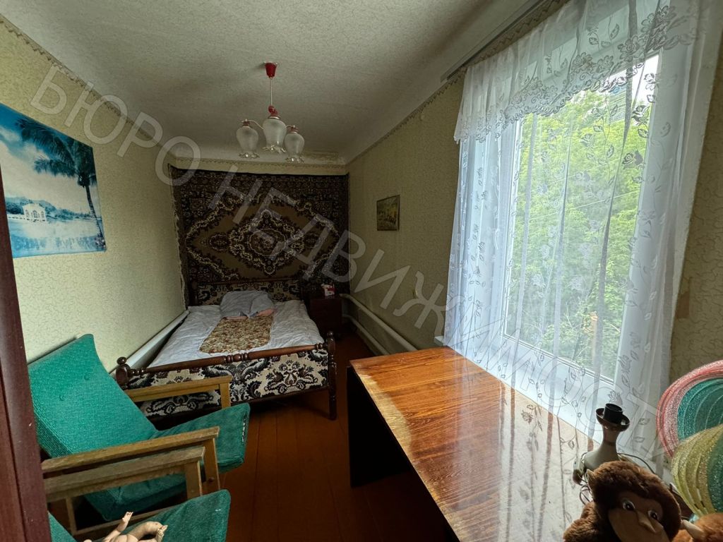 Продажа 2-комнатной квартиры, Балашов, Гагарина ул,  129