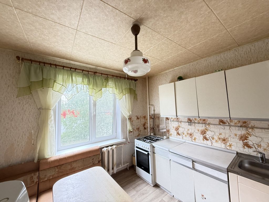 Продажа 2-комнатной квартиры, Кострома, Давыдовский-2 мкр,  61