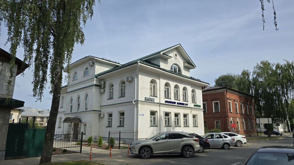 Продажа коммерческой недвижимости, 212м <sup>2</sup>, Кострома, Свердлова ул,  41Б