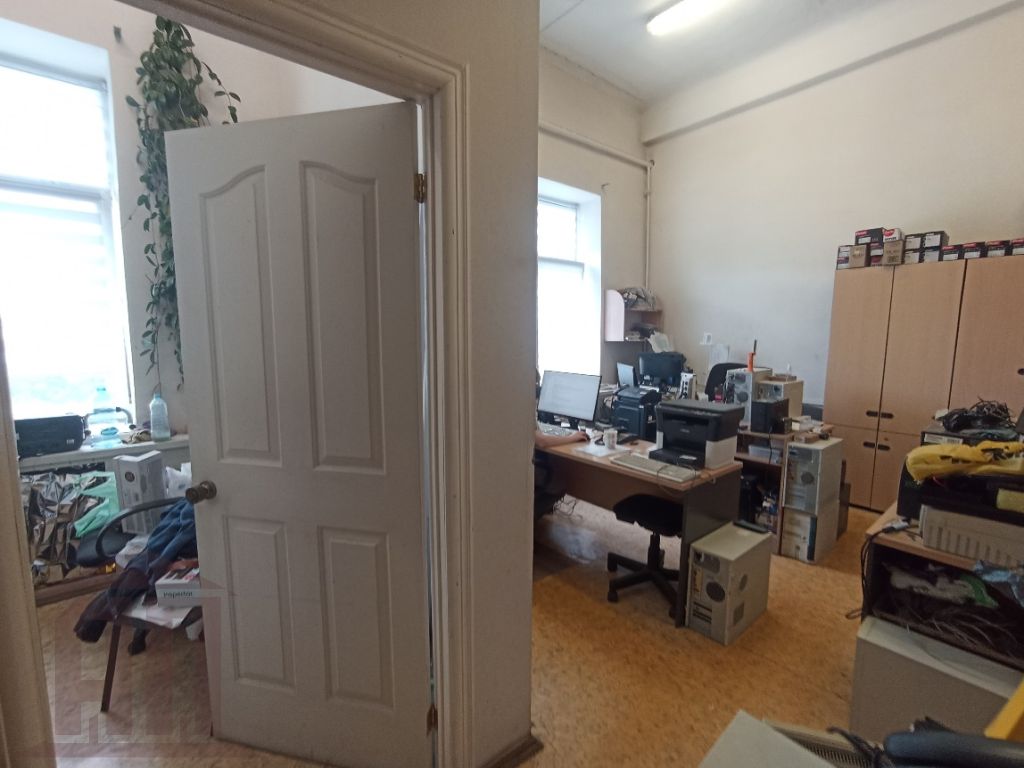 Аренда коммерческой недвижимости, 400м <sup>2</sup>, Тверь, Александровский пер,  9