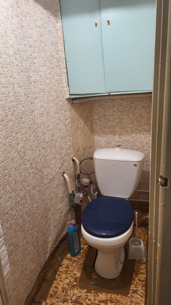 Продажа 3-комнатной квартиры, Саратов, Симбирцева ул,  24/30