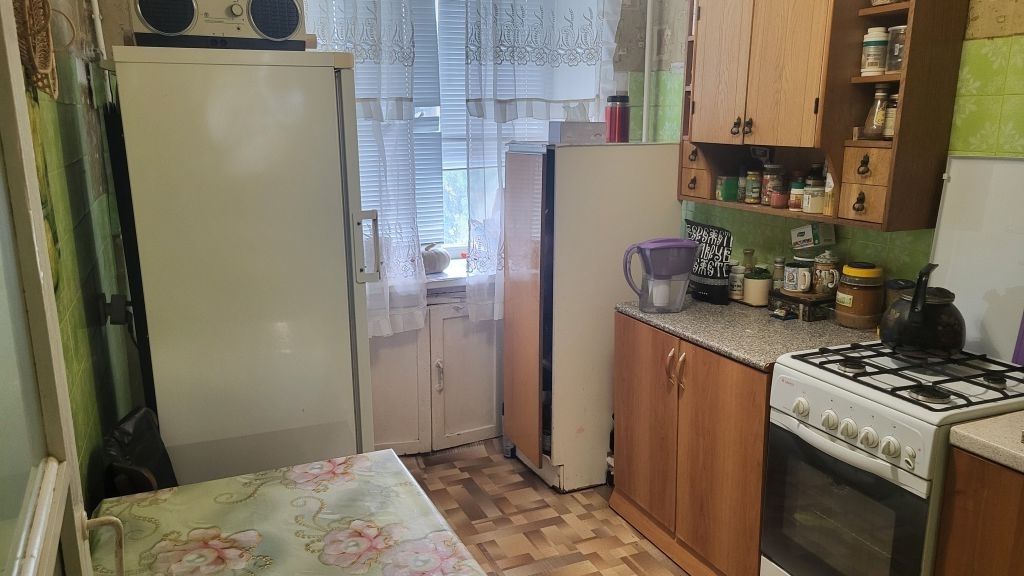 Продажа 3-комнатной квартиры, Саратов, Симбирцева ул,  24/30