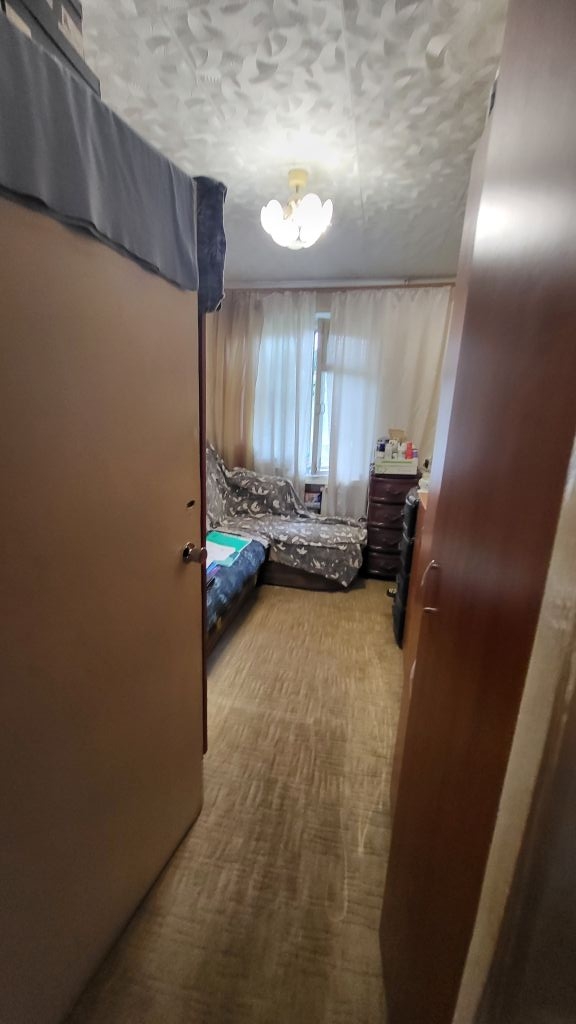 Продажа 3-комнатной квартиры, Саратов, Симбирцева ул,  24/30
