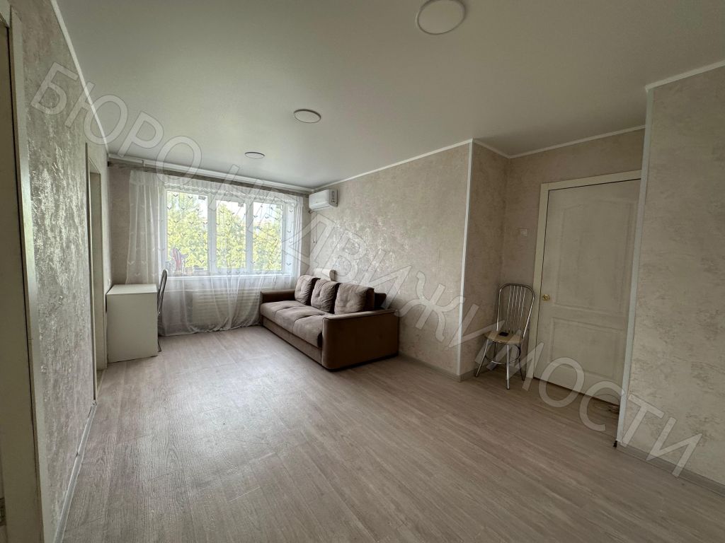 Продажа 4-комнатной квартиры, Балашов, Космонавтов пр-кт,  15