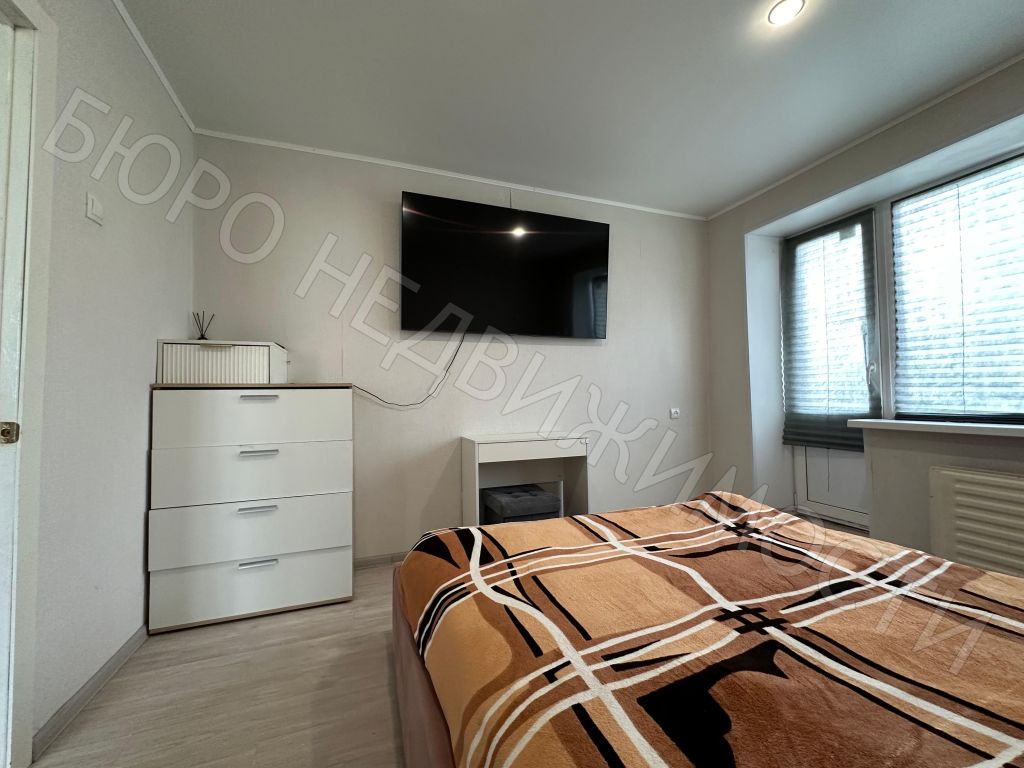 Продажа 4-комнатной квартиры, Балашов, Космонавтов пр-кт,  15