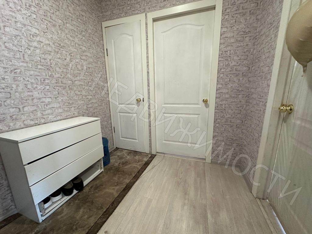 Продажа 4-комнатной квартиры, Балашов, Космонавтов пр-кт,  15