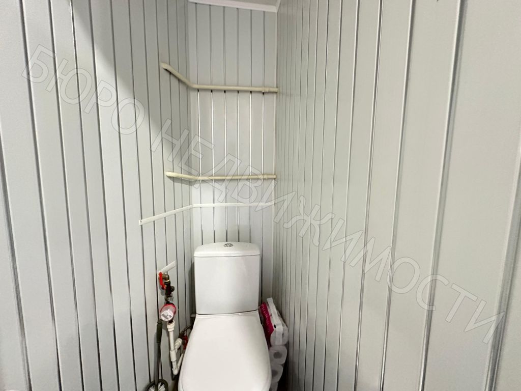 Продажа 4-комнатной квартиры, Балашов, Космонавтов пр-кт,  15