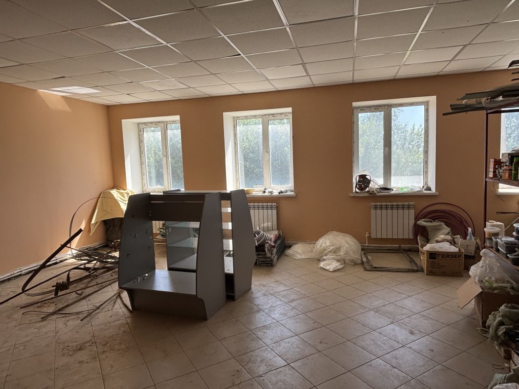 Аренда коммерческой недвижимости, 300м <sup>2</sup>, Кострома, Нижняя Дебря ул,  67к2