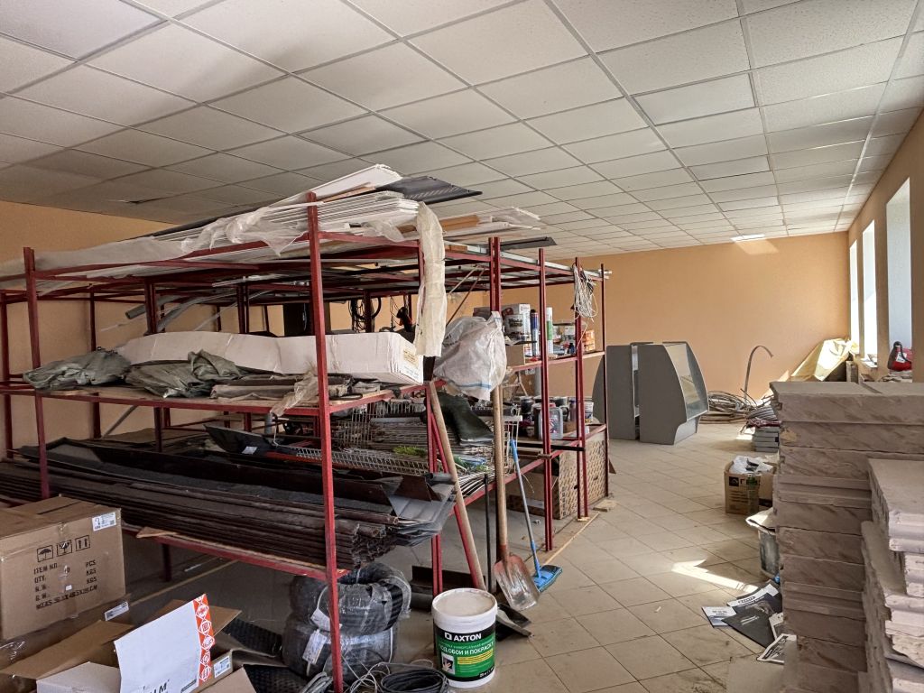 Аренда коммерческой недвижимости, 300м <sup>2</sup>, Кострома, Нижняя Дебря ул,  67к2