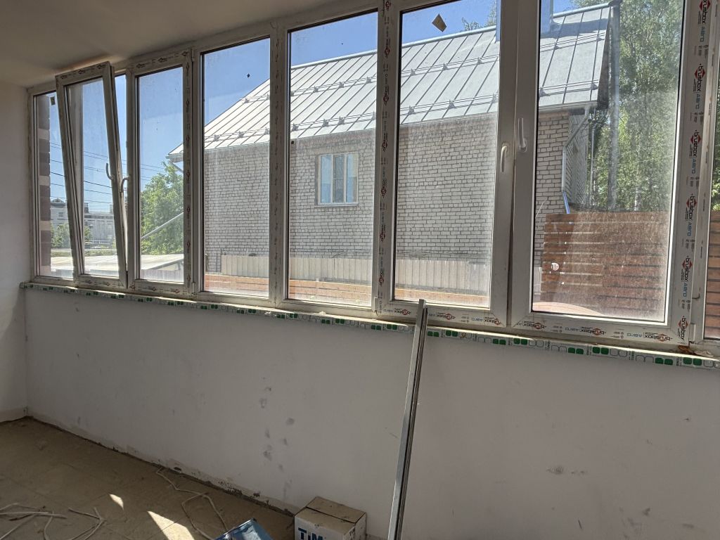 Аренда коммерческой недвижимости, 300м <sup>2</sup>, Кострома, Нижняя Дебря ул,  67к2