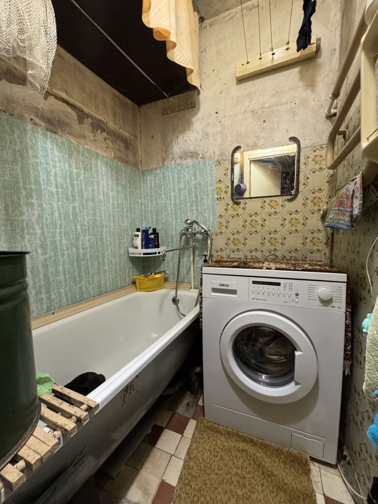 Продажа 3-комнатной квартиры, Иваново, Текстильщиков пр-кт,  111А