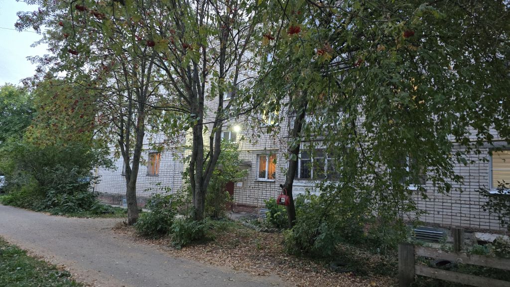 Продажа 2-комнатной квартиры, Кострома, Водяная ул,  95В