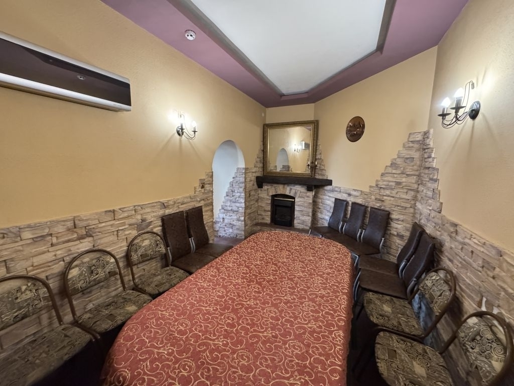 Продажа коммерческой недвижимости, 538м <sup>2</sup>, Дзержинск, Пирогова ул,  3