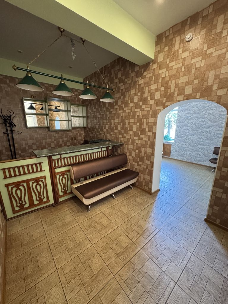 Продажа коммерческой недвижимости, 538м <sup>2</sup>, Дзержинск, Пирогова ул,  3