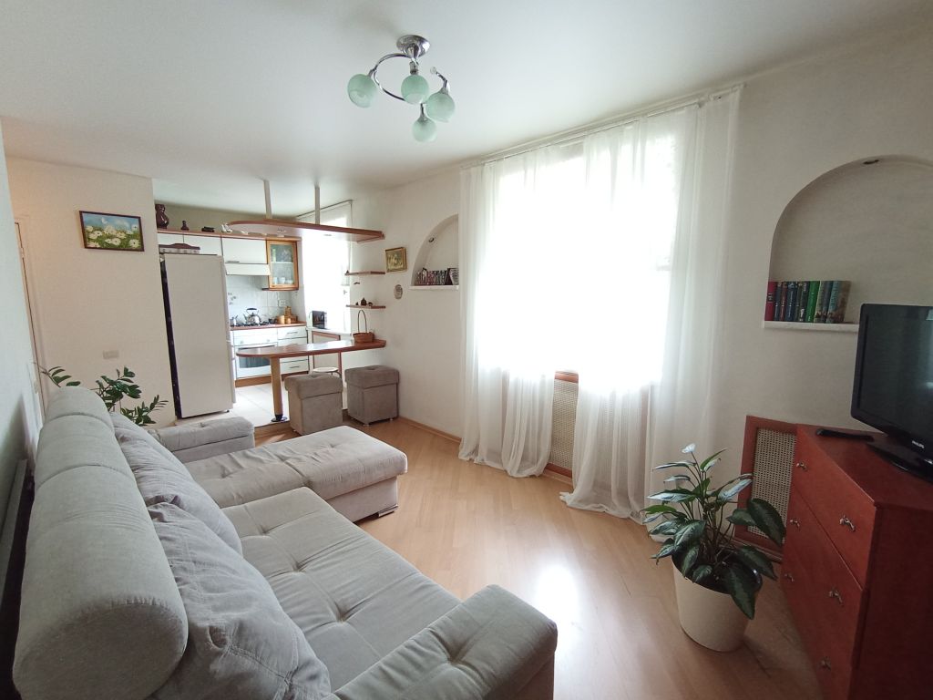 Продажа 2-комнатной квартиры, Татарстан, Центральная ул,  35