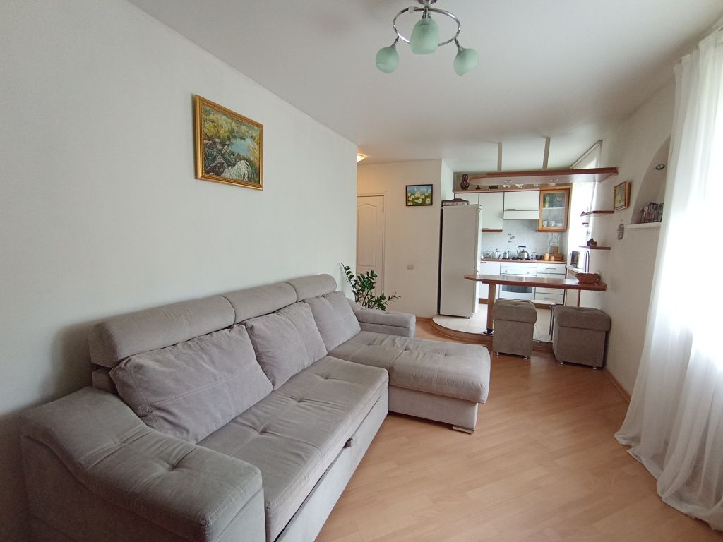 Продажа 2-комнатной квартиры, Татарстан, Центральная ул,  35