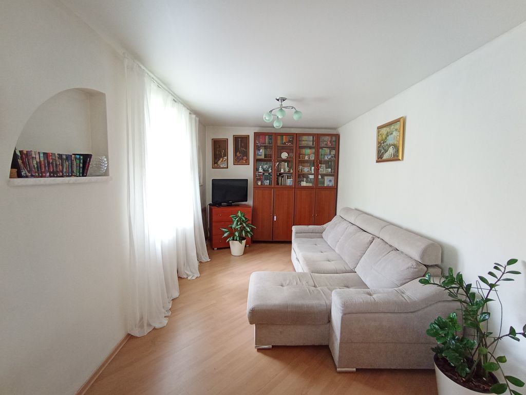 Продажа 2-комнатной квартиры, Татарстан, Центральная ул,  35