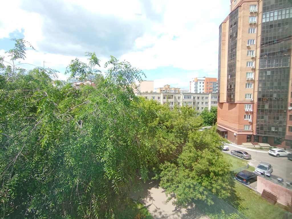 Продажа 2-комнатной квартиры, Татарстан, Центральная ул,  35