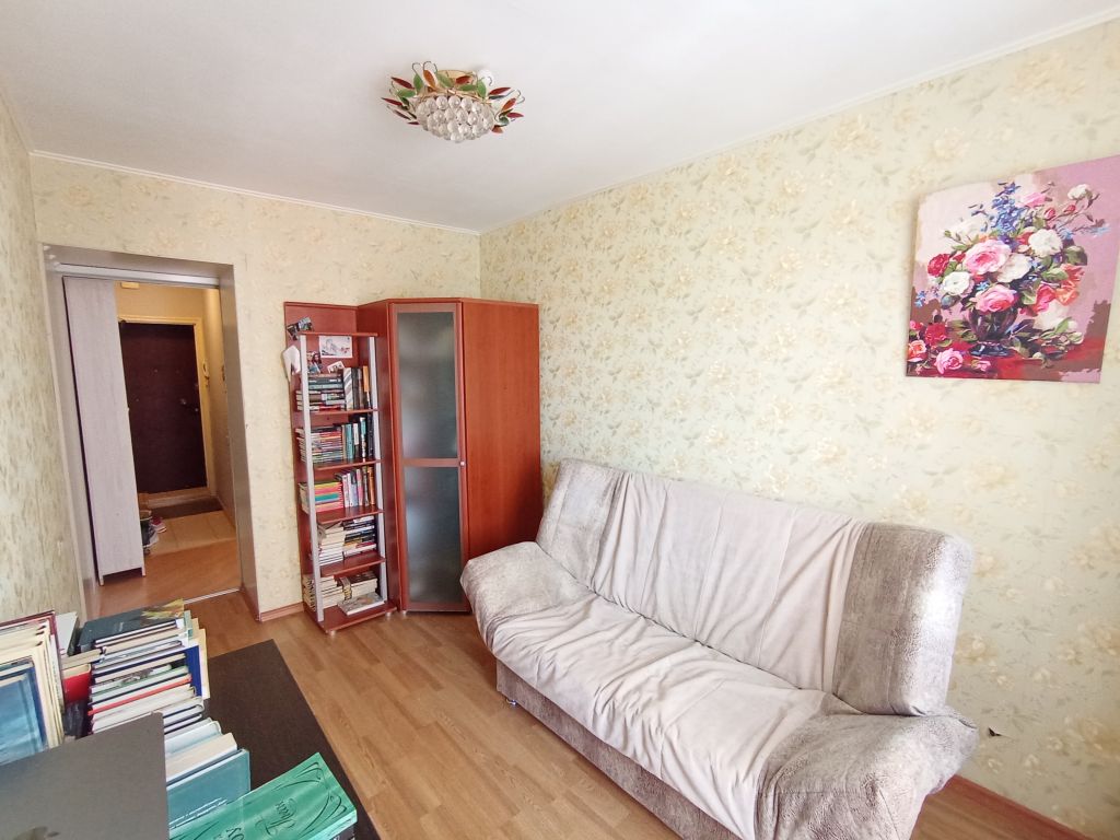 Продажа 2-комнатной квартиры, Татарстан, Центральная ул,  35