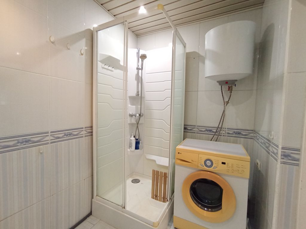 Продажа 2-комнатной квартиры, Татарстан, Центральная ул,  35