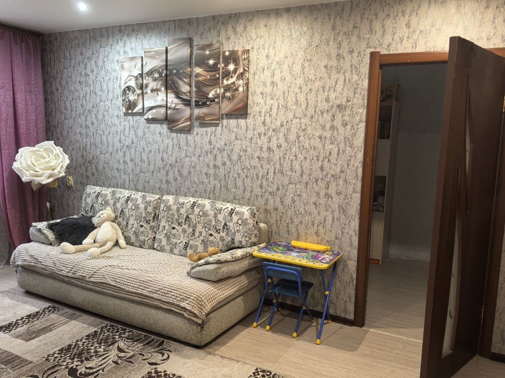 Продажа 2-комнатной квартиры, Муромцево, Шкурина,  6