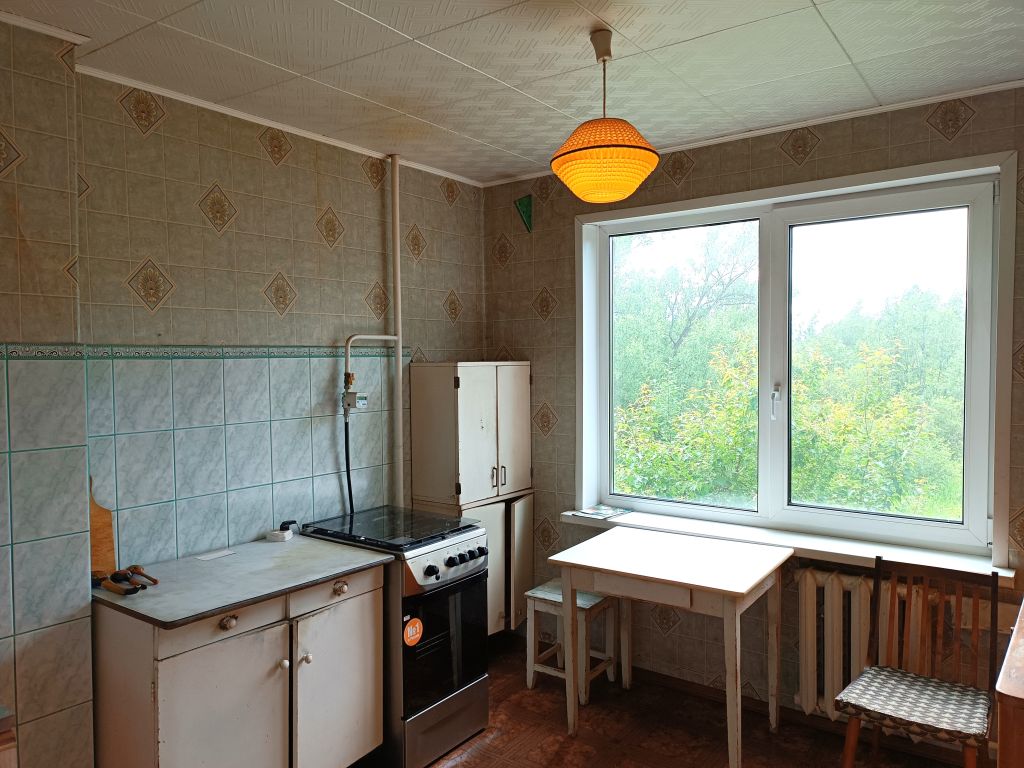 Продажа 2-комнатной квартиры, Ярославль, Прибрежный п,  17