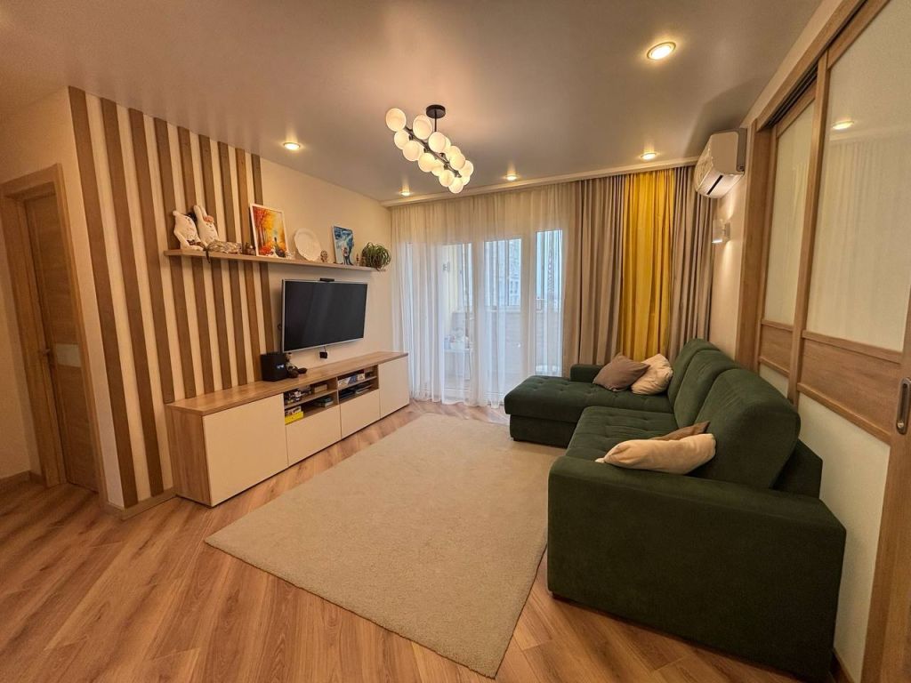 Продажа 3-комнатной квартиры, Дзержинск, Галкина ул,  8а