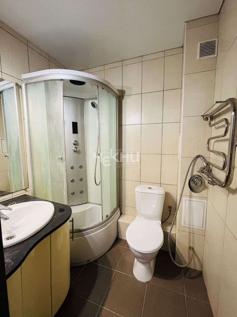 Продажа 5-комнатной квартиры, Нижний Новгород, Красных Зорь ул,  22