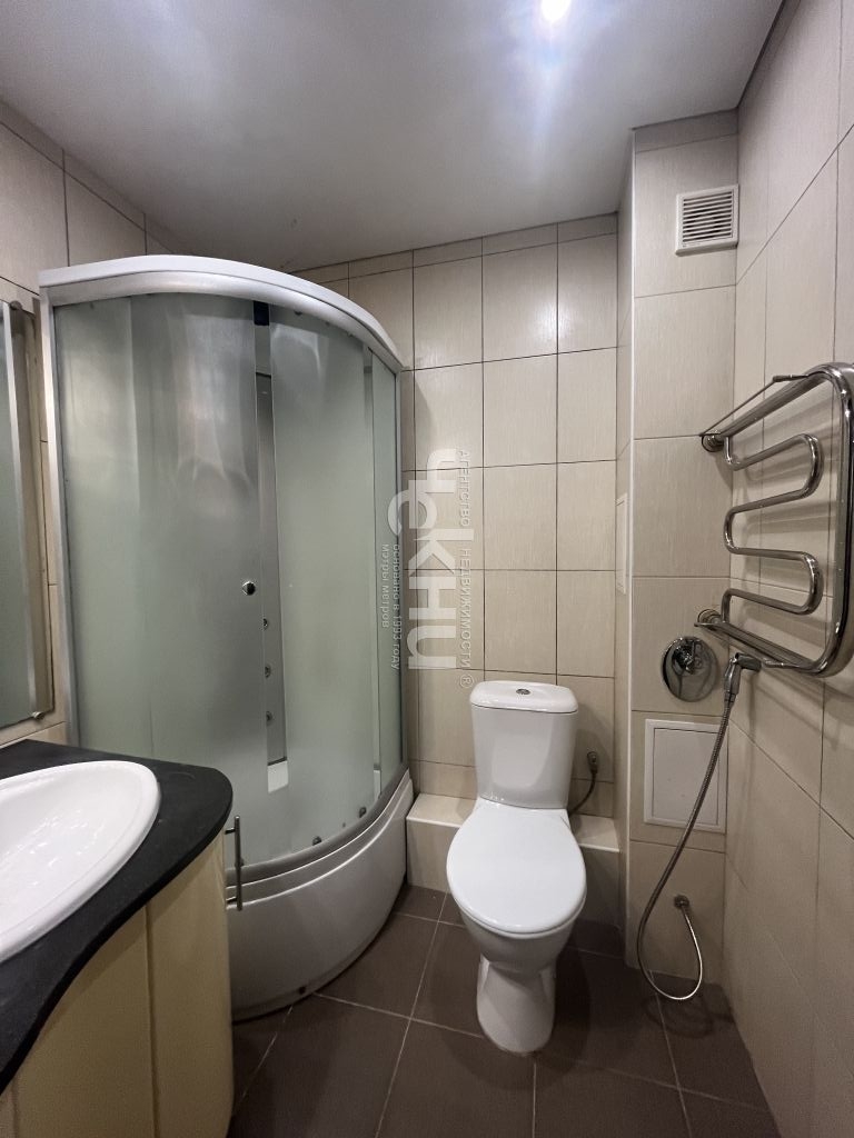 Продажа 5-комнатной квартиры, Нижний Новгород, Красных Зорь ул,  22