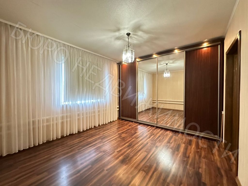 Продажа дома, 173м <sup>2</sup>, 10 сот., Балашов, 30 лет Победы ул,  254