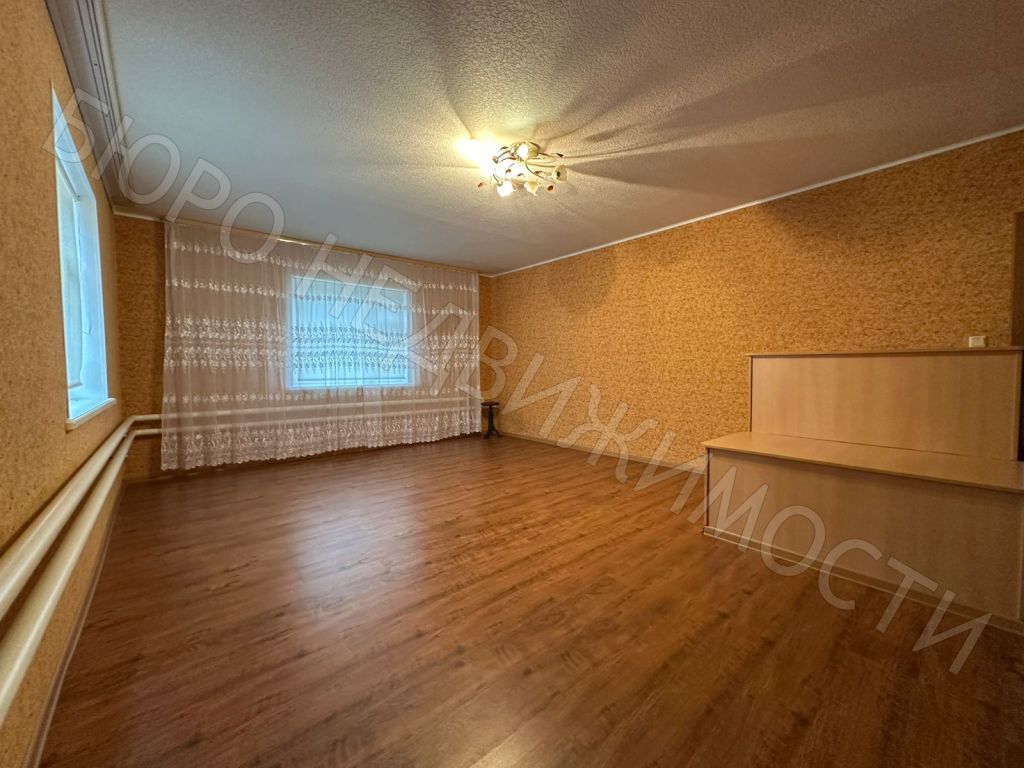 Продажа дома, 173м <sup>2</sup>, 10 сот., Балашов, 30 лет Победы ул,  254