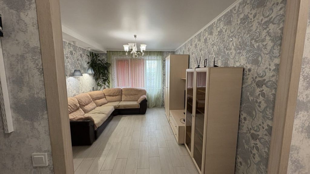 Аренда 4-комнатной квартиры, Старый Оскол, Конева мкр,  13