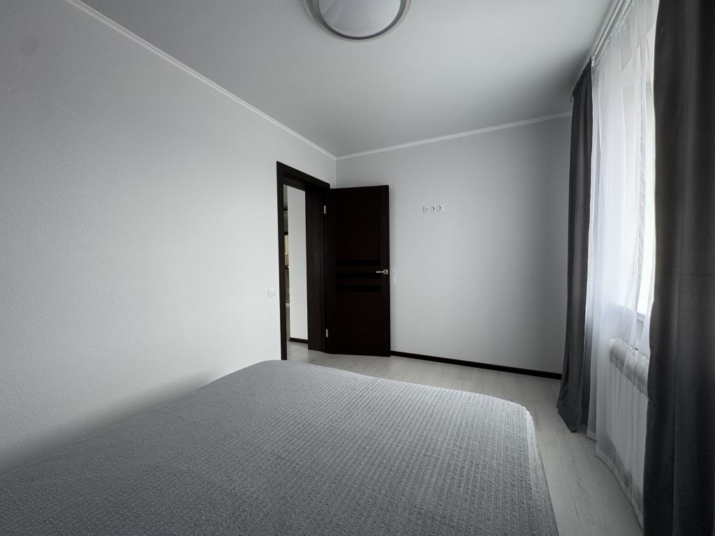 Продажа 3-комнатной квартиры, Саратов, Мичурина ул,  182/20