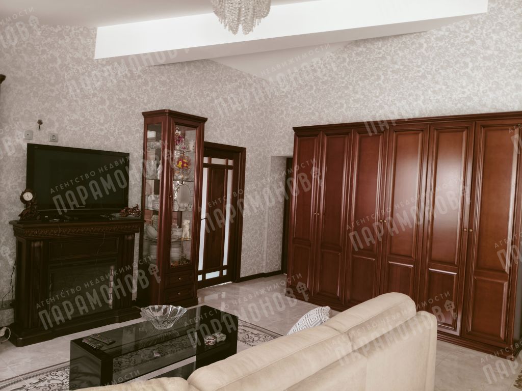 Продажа 3-комнатной квартиры, Тверь, Александра Невского 1-я ул,  10к15