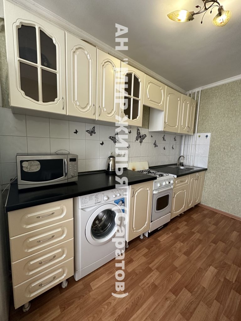 Продажа 3-комнатной квартиры, Саратов, Танкистов ул,  77Ак1