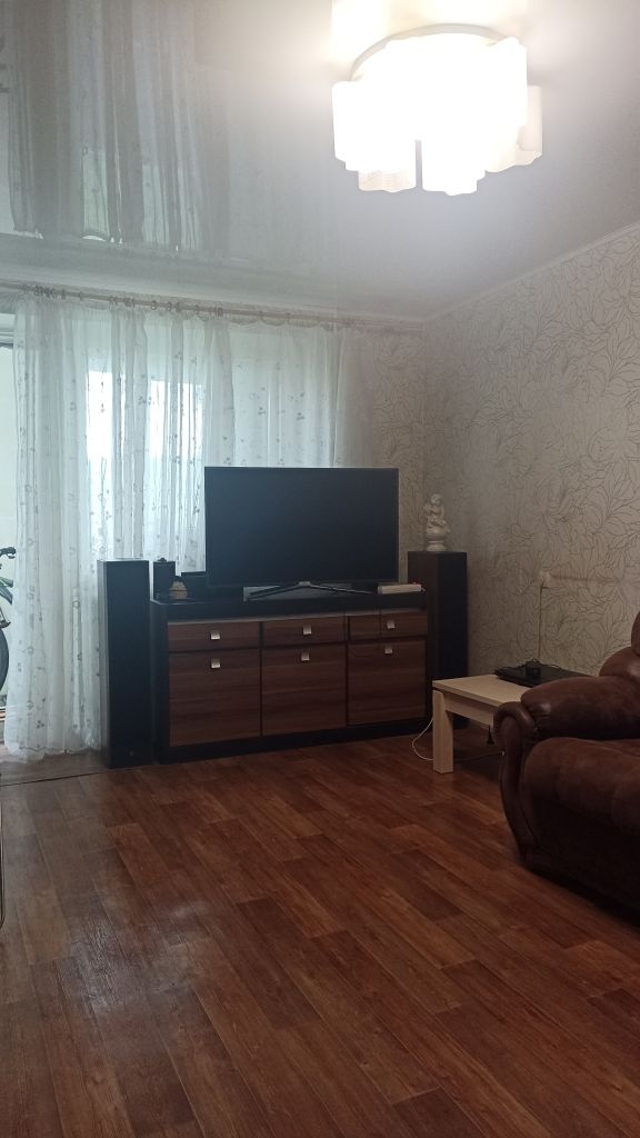 Продажа 2-комнатной квартиры, Саратов, Динамовский 6-й проезд,  40Б