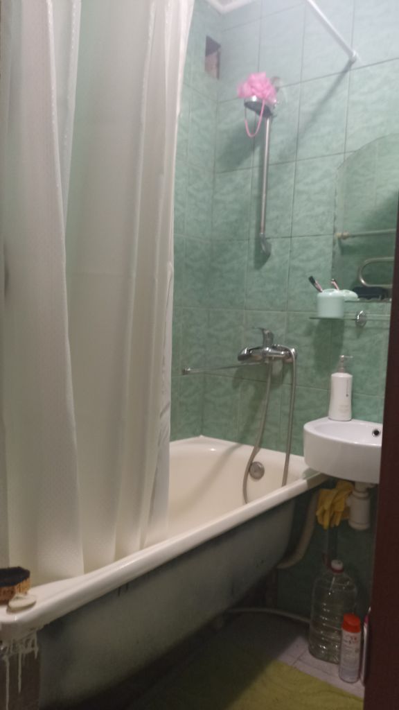 Продажа 2-комнатной квартиры, Саратов, Динамовский 6-й проезд,  40Б