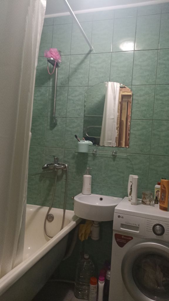 Продажа 2-комнатной квартиры, Саратов, Динамовский 6-й проезд,  40Б